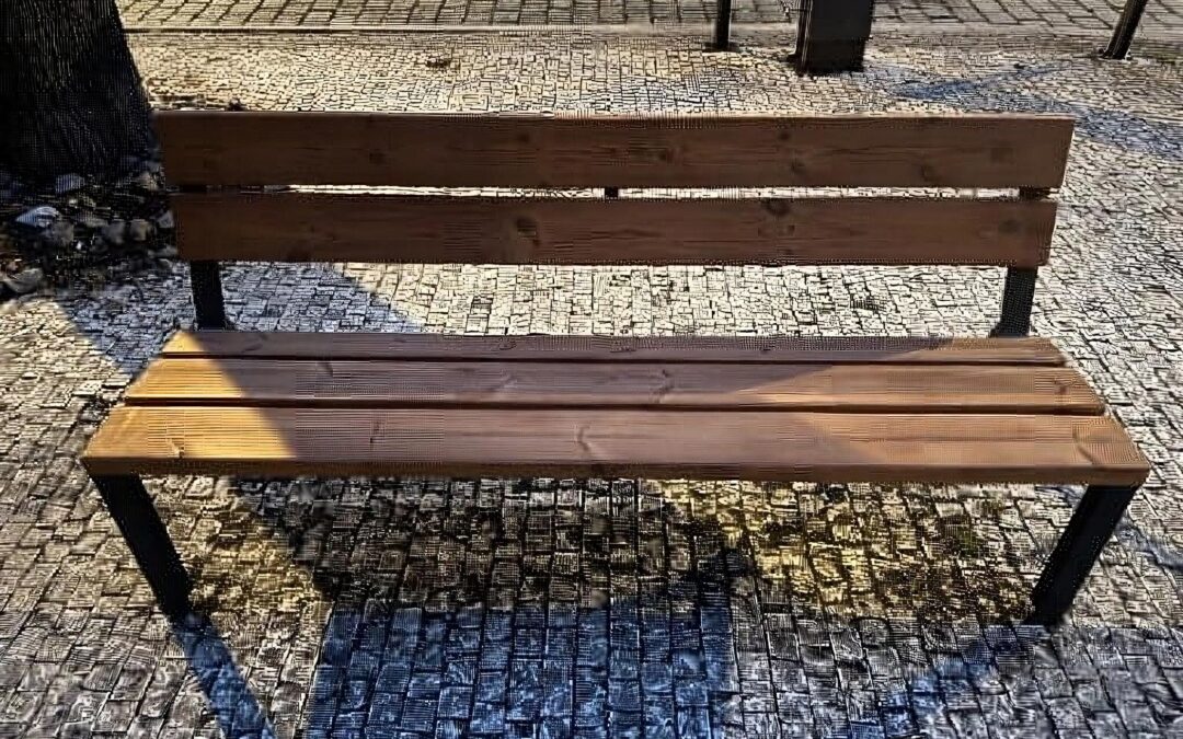 Velká lavičková revoluce: Probíhá rozsáhlá obnova laviček